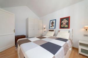Postel nebo postele na pokoji v ubytování Playa Bastián 2 habs 2 baños y súper terraza