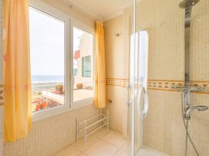 Ванная комната в Apartamento Balcon De Jandia +32 фотографии