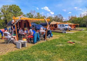 Hosté ubytování Rheingau 524 Schlaffassdorf direkt am Rhein