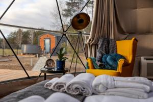 Gallery image of Glamping Idyllaglamp Loft in Dzbądzek