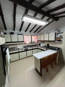 A cozinha ou cozinha compacta de Finca La Alajuela