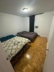 Cama ou camas em um quarto em Not usable - Iberville 570