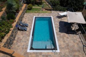 Basen w obiekcie Villa La Graja by Huskalia - private pool lub w pobliżu