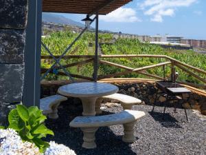 Zdjęcie z galerii obiektu Villa La Graja by Huskalia - private pool w mieście Los Llanos de Aridane