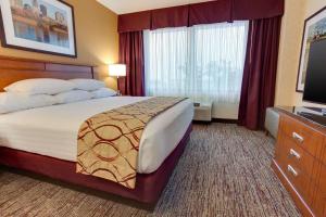 Легло или легла в стая в Drury Inn & Suites West Des Moines