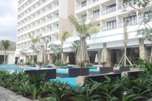 Swimmingpoolen hos eller tæt på Wedakarra 1 BR Condotel Malimbu CYN