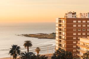 Afbeelding uit fotogalerij van Palm Beach Plaza Hotel in Montevideo