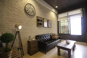 Ruang duduk di Meet B&B