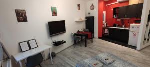 Kuchyňa alebo kuchynka v ubytovaní Mester24 Apartman