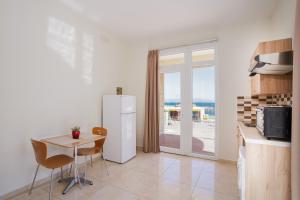 Gallery image of Bella vista studios in Chios