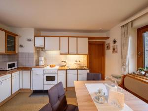 Kuchyň nebo kuchyňský kout v ubytování Haus Mühlenheim + 37 fotografií