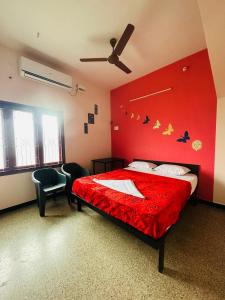 Gallery image of Hotel CRYSTAL INN in Coimbatore
