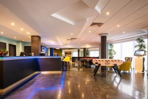 Predel za sedenje v nastanitvi Thon Hotel Brussels Airport