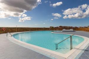 Bazén v ubytování 1249 Paradise Home Majanicho nebo v jeho okolí