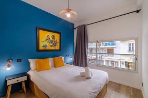 Posteľ alebo postele v izbe v ubytovaní Magnifique cocon au cœur d'Antibes - 3G + 6 fotografií