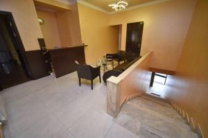 Area soggiorno di Express Hotel