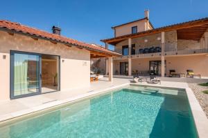 Πισίνα στο ή κοντά στο Villa Wave ZadarVillas