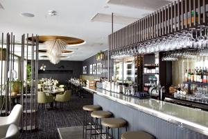 Lounge nebo bar v ubytování Clarion Hotel Arlanda Airport Terminal
