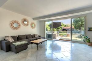 Χώρος καθιστικού στο La Villa Romaine, Jacuzzi 15 min du Zoo de Beauval +68 φωτογραφίες