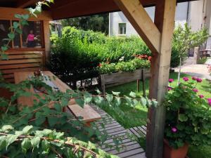 Zahrada ubytování Appartamento Rose Di Bosco