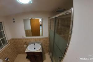 Phòng tắm tại Apartamento Calidad - playa - paseos-Servicios