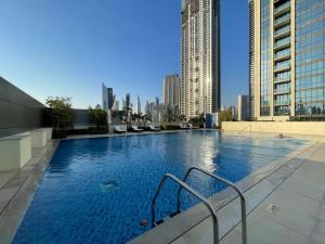 Foto dalla galleria di Silkhaus spacious 2BDR in Downtown center with balcony - O a Dubai