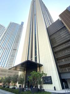 Foto dalla galleria di Silkhaus spacious 2BDR in Downtown center with balcony - O a Dubai