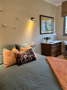 Posezení v ubytování Studio de charme avec terrasse privée, jardin partagé + 14 fotografií