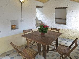 Posedenie v ubytovaní Holiday Home Maria Luisa - DOL286 by Interhome