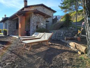 The building in which the holiday home is located