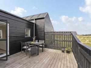 Balkón nebo terasa v ubytování Holiday Home Damaskin - 300m from the sea by Interhome