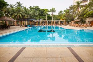 المسبح في Eko Hotel Signature أو بالجوار