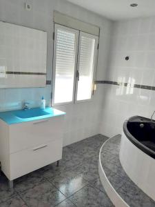 Gambar di galeri bagi Bright apartment in Barbastro, 70m², parking included di Barbastro +15 gambar