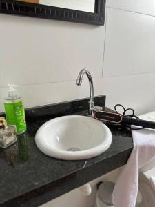 Imagen de la galería de Casa Nova, com churrasqueira! Perfeita para recebê-lo!, en Praia Grande