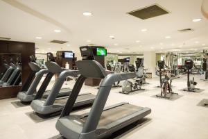 Spordikeskus ja/või sportimisvõimalused majutusasutuses Eko Hotel Gardens