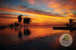 Galeriebild der Unterkunft Beachfront Luxury Suite for up to 6 people! in San Diego