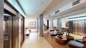 The lobby or reception area at BENS - Recoleta Park