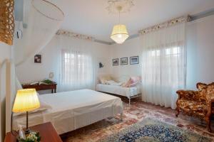 A bed or beds in a room at BB 1987 Pula