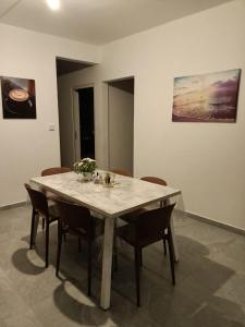 Galeriebild der Unterkunft Cozy Lodge in Grand-Gaube + 4 Fotos