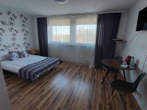 Postel nebo postele na pokoji v ubytování Noclegi Bytom - OPAL