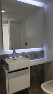 Ванна кімната в Excepcional monoamb. con posibilidad de cochera