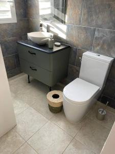 Koupelna v ubytování Maison Créole Mawuly