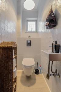 Kúpeľňa v ubytovaní Cosy studio close to Brussels South Charleroi Airport