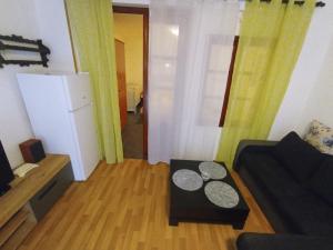 Foto Kotoris asuva majutusasutuse Apartments Villa Marta - Begovic galeriist