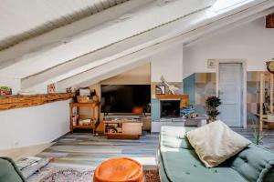 Χώρος καθιστικού στο BOHO HOUSE