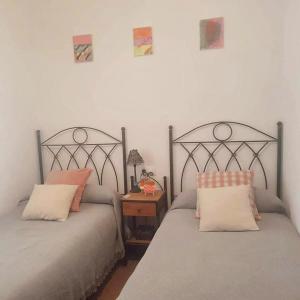 Krevet ili kreveti u jedinici u objektu 3 bedrooms chalet with private pool terrace and wifi at Cordoba