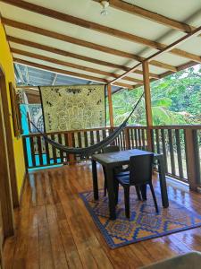 Un balcón o terraza en Brisas del Caribe,Casa 2