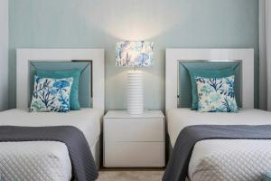 Ένα ή περισσότερα κρεβάτια σε δωμάτιο στο Cosy Chalet in Várzea with Private Pool +36 φωτογραφίες