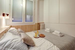 Foto de la galeria de 674 Suite Square Mozart - Superb Studio in Paris a París