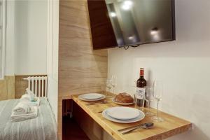 Foto de la galeria de 674 Suite Square Mozart - Superb Studio in Paris a París